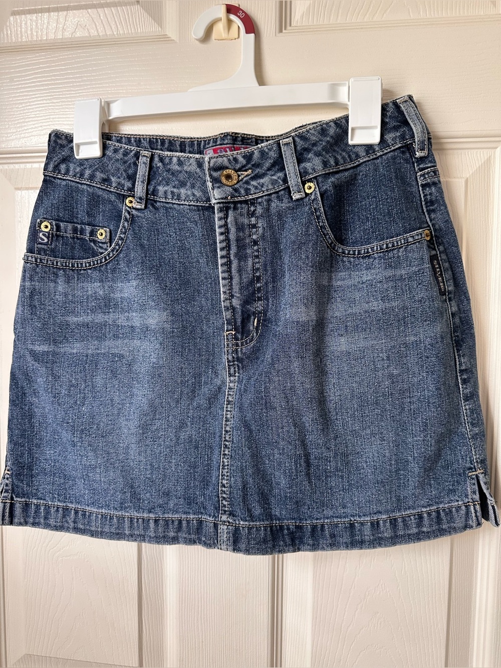 Silver Jeans Classic Blue Denim Mini Skirt - Casual Women’s Jean Skirt size 29